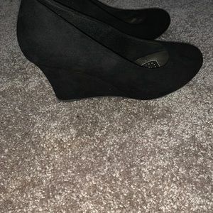 Brand Nee Black Wedge Heels